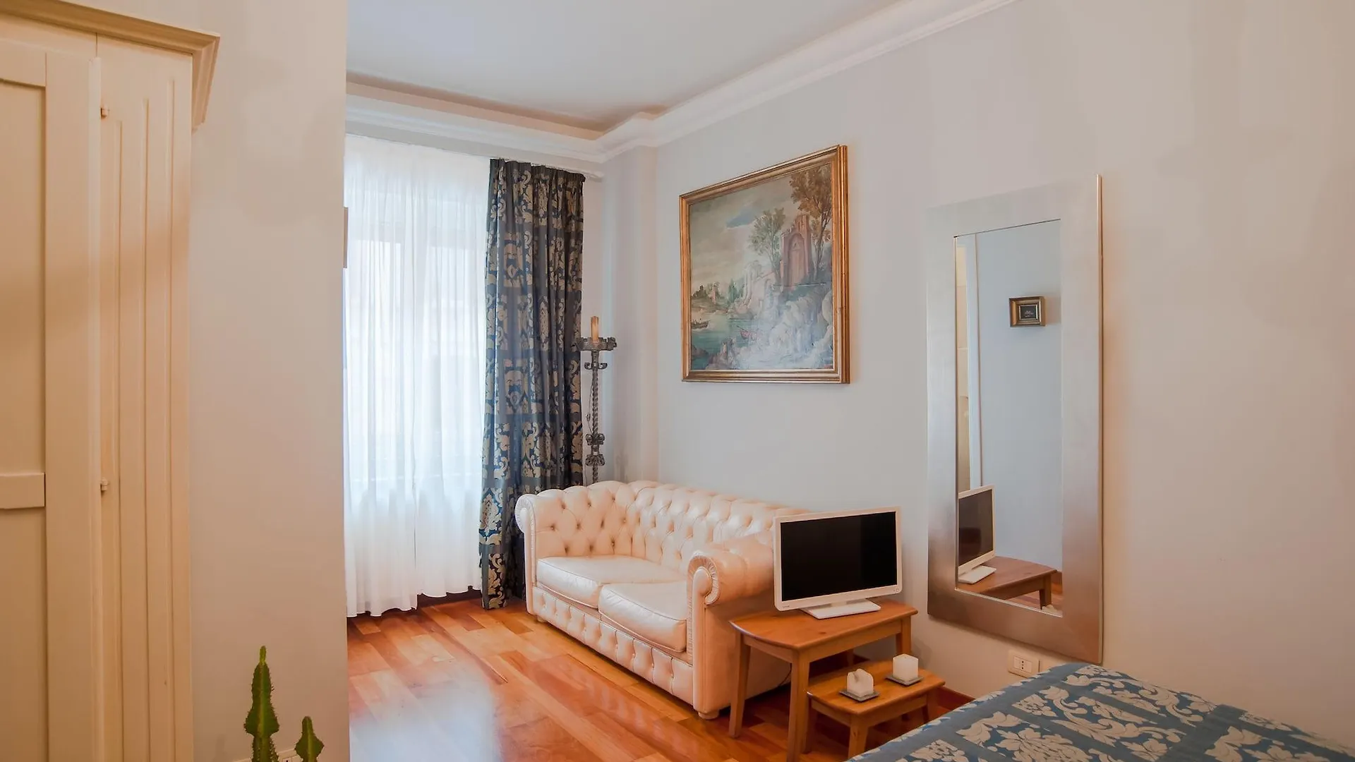 Sotto La Cupola Bed & Breakfast Rome
